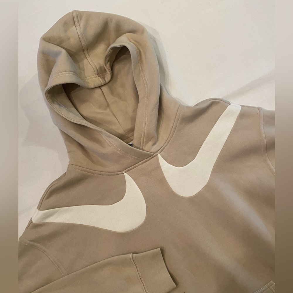 NEW NIKE Women’s Double Swoosh Tan and White Hoodie Oversized M